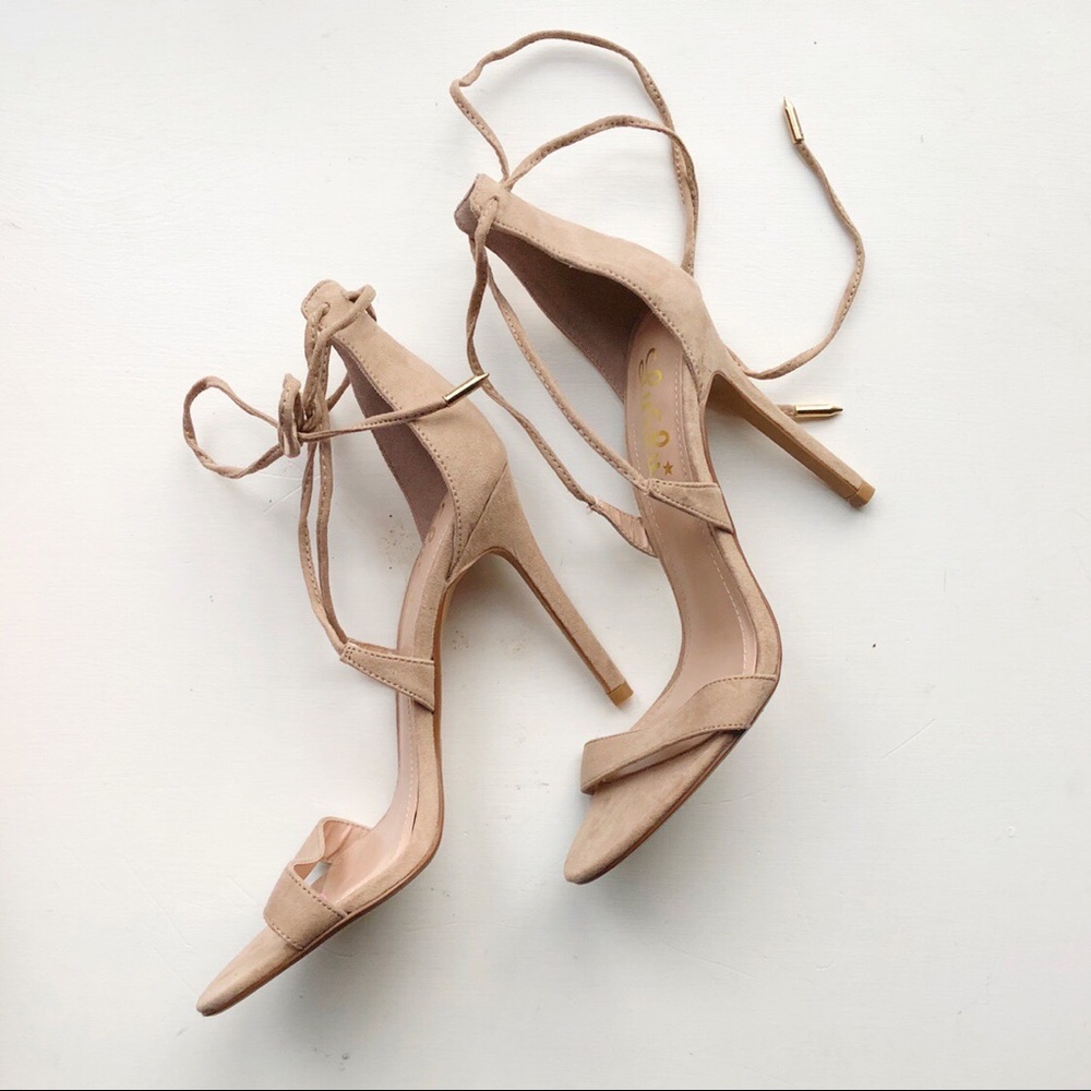 Brand new Lulu heels with ankle ties